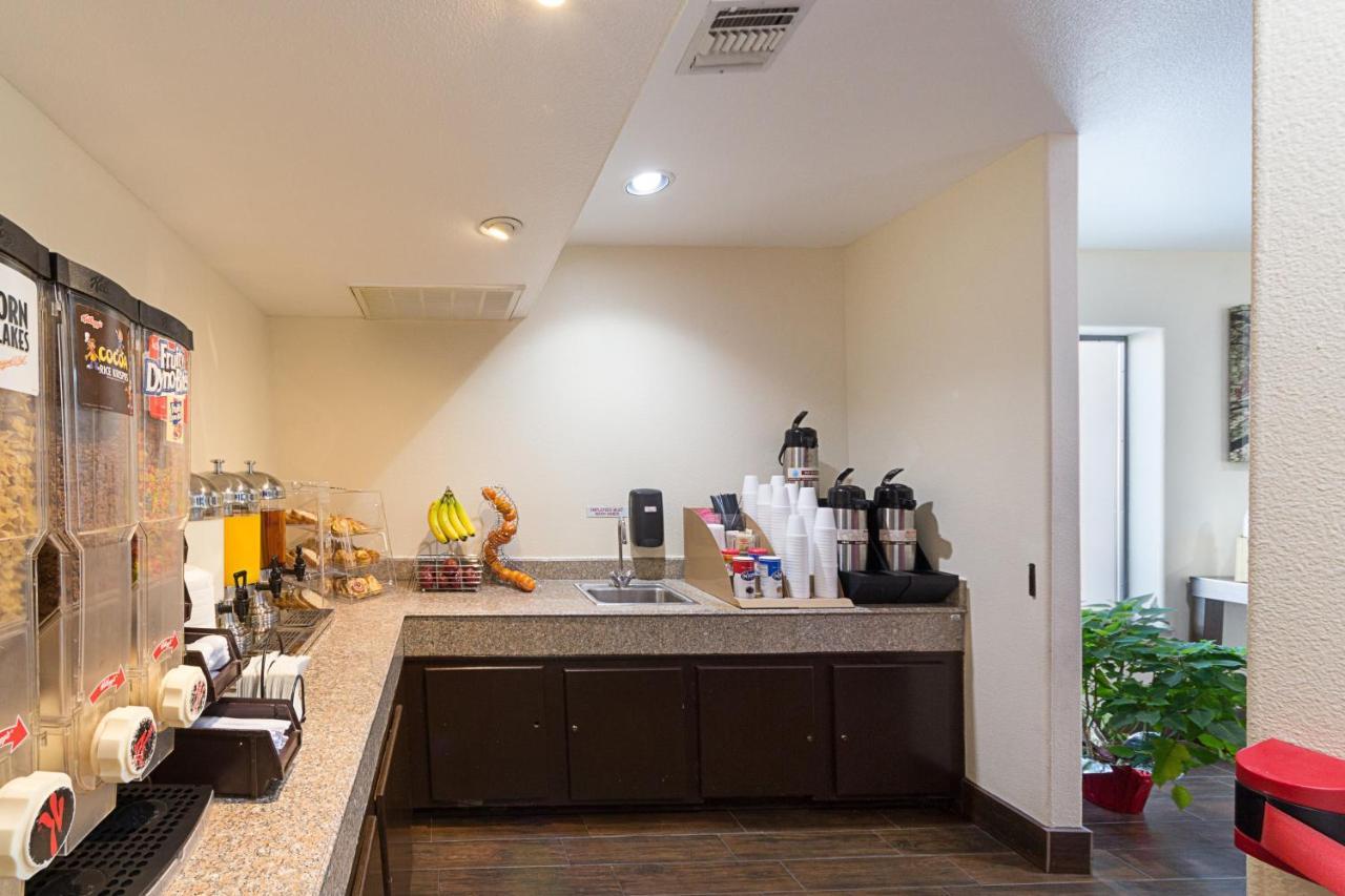 Hotel Super 8 By Wyndham New Braunfels I-35 Extérieur photo