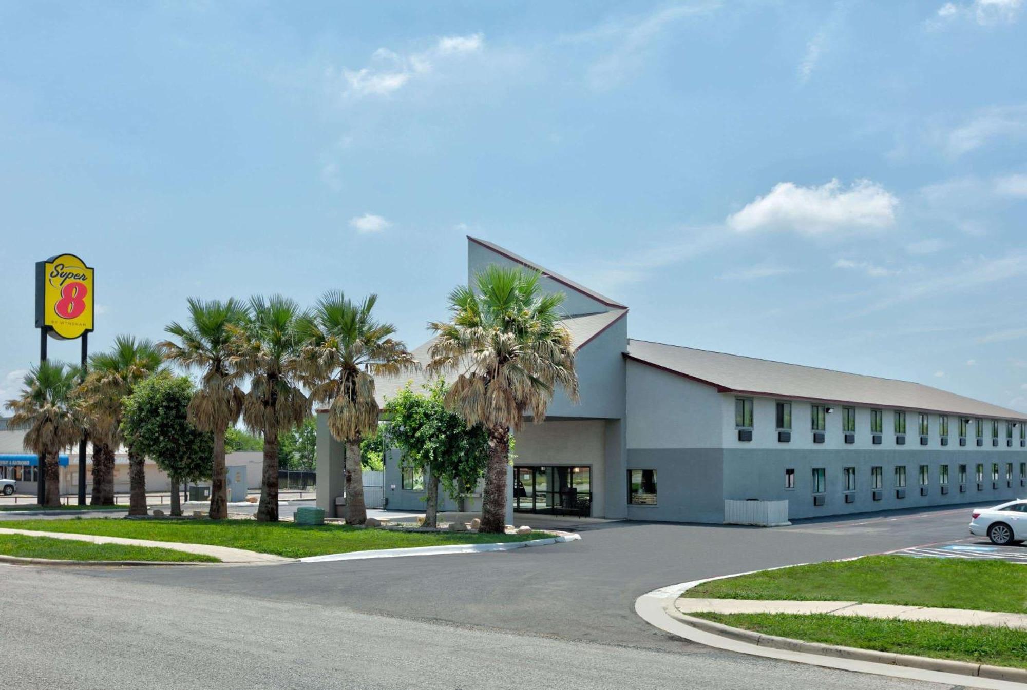 Hotel Super 8 By Wyndham New Braunfels I-35 Extérieur photo