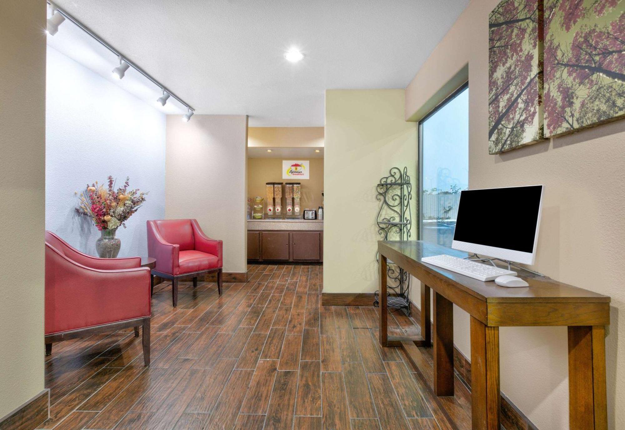 Hotel Super 8 By Wyndham New Braunfels I-35 Extérieur photo